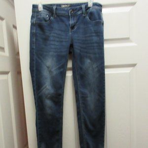Grace in L.A. size 28 jeans